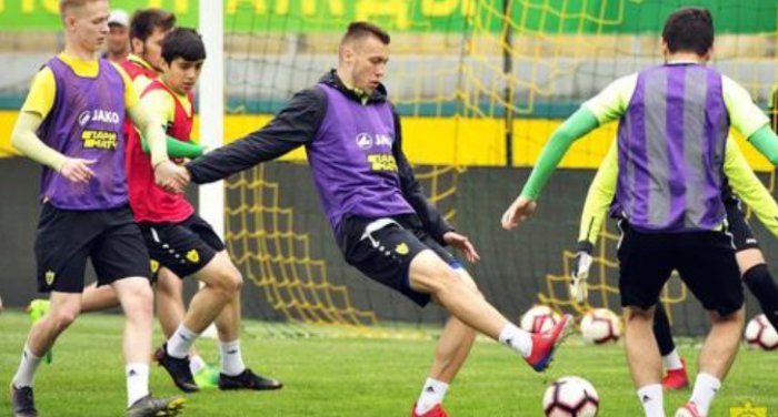 Васильев пообещал развивать детский футбол вместо "Анжи"